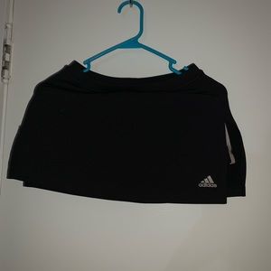 Adidas Tennis skirt with built in shorts
